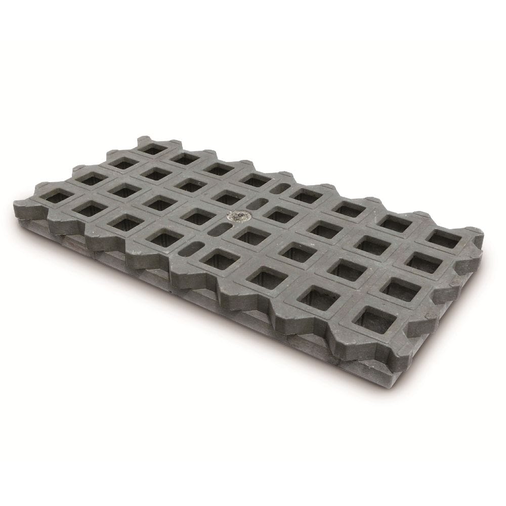 Beton græsarmeringssten med firkantede huller